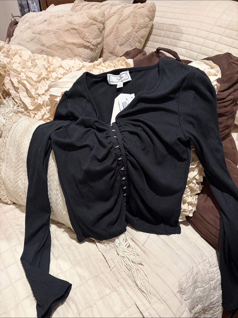 Hippie Rose Black Hook-and-Eye Ruched Long Sleeve Top